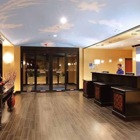 Holiday Inn Express Hotel & Suites Texarkana East By Ihg Eksteriør bilde