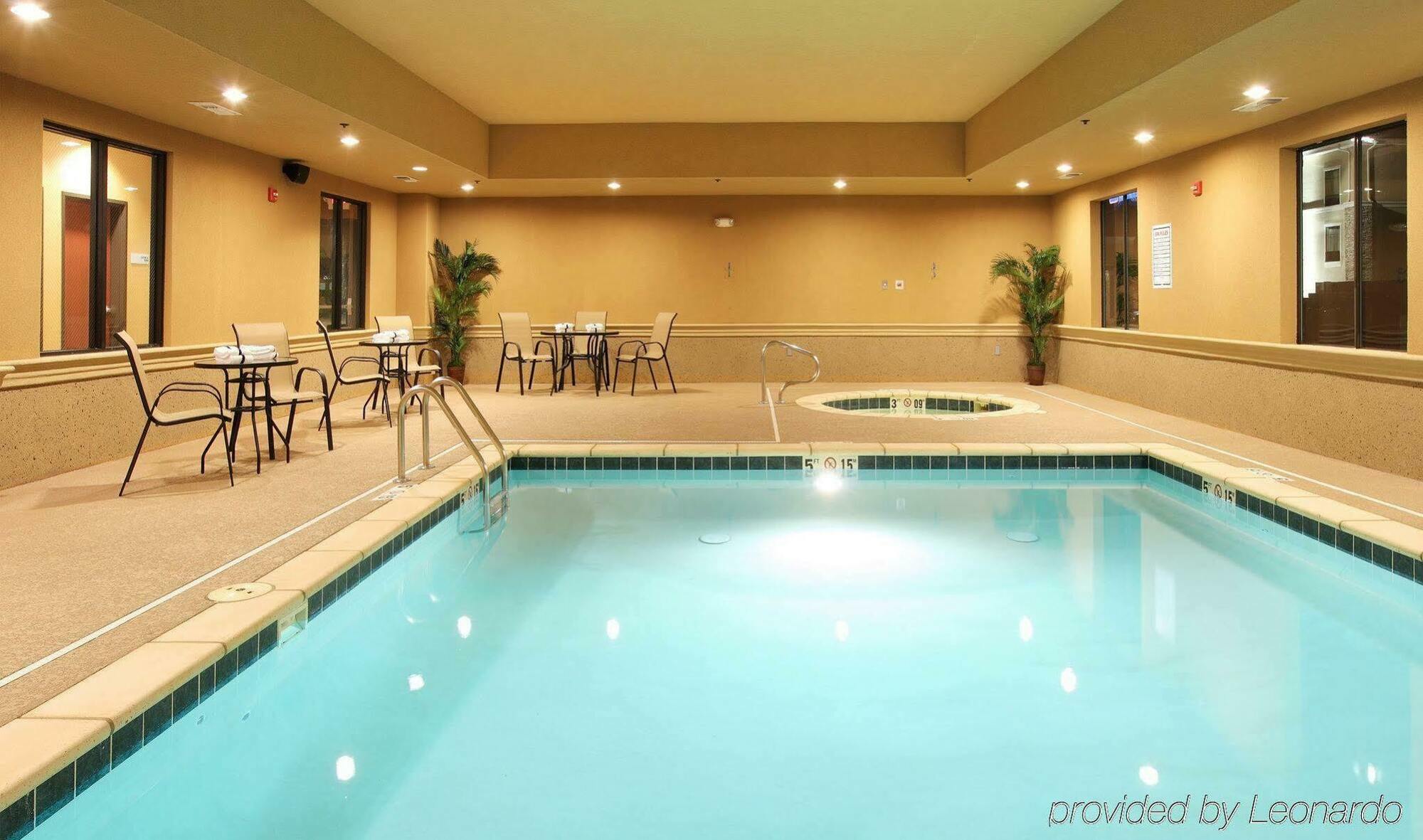 Holiday Inn Express Hotel & Suites Texarkana East By Ihg Fasiliteter bilde
